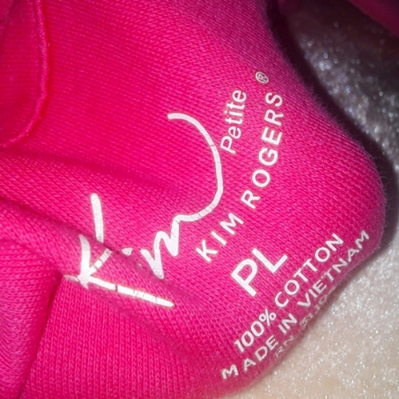 Womans Size Petite Large Midsleeved Blouse Round Neck Front Opening Pink Top - Picture 2 of 4